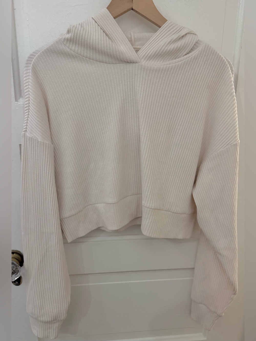 Alo Yoga Muse Hoodie Ivory S